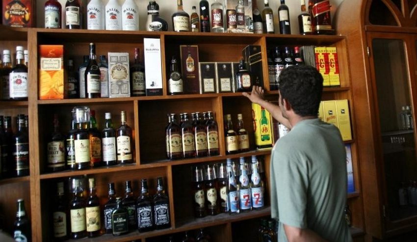  Iraqi parliament bans alcoholic beverages