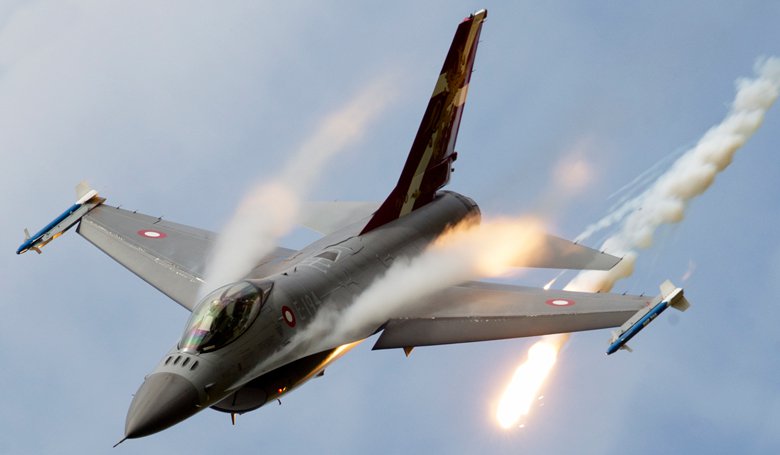  Aerial bombardment targets IS locations between Diyala-Salahuddin