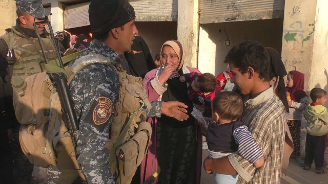  Anti-terrorism forces evacuate 120 Mosul families