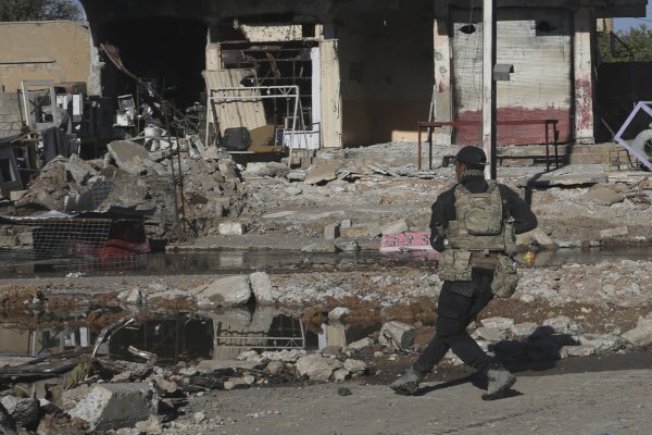  Iraqi officer: troops repel attack by disguised IS militants in western Mosul