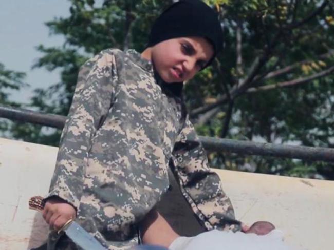  Islamic State film shows kids executing PKK informants