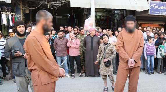  ISIS punishes 35 of its elements by flogging and imprisonment after trying to flee to Turkey