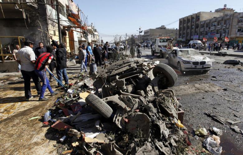  Four people injured in bomb blast west of Baghdad