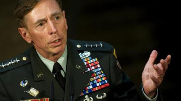  Shiite militias in Iraq are more dangerous than ISIS, says Gen. David Petraeus