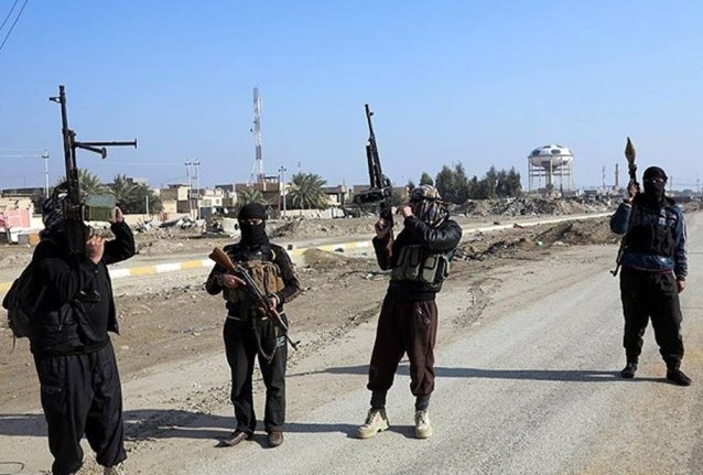  ISIS leader steals militants’ salaries from Bayt al-Mal near Tikrit