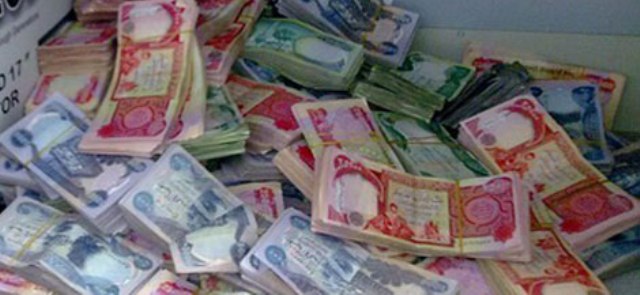  Gunmen steal 550 mln dinars from currency exchange office in central Baghdad