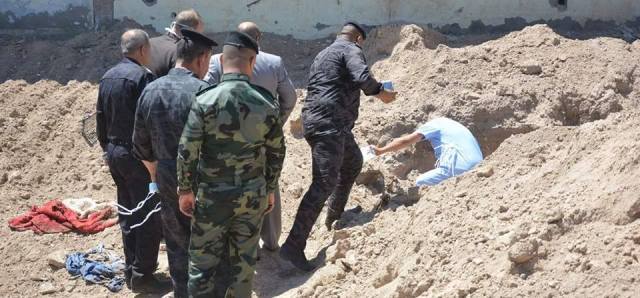  3 mass graves containing remains of 30 people found in southern Ramadi