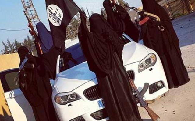  ISIS evacuates wives of ISIS leaders from Mosul