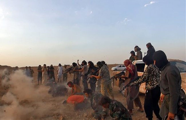  ISIS executes 80 people by firing squad in central Nineveh