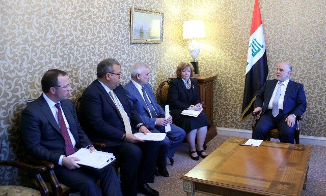  Abadi receives heads of three major Russian companies for oil and gas in Moscow