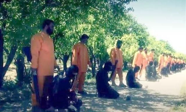  Photos: Army of Islam responds to ISIS by the execution of 18 ISIS elements