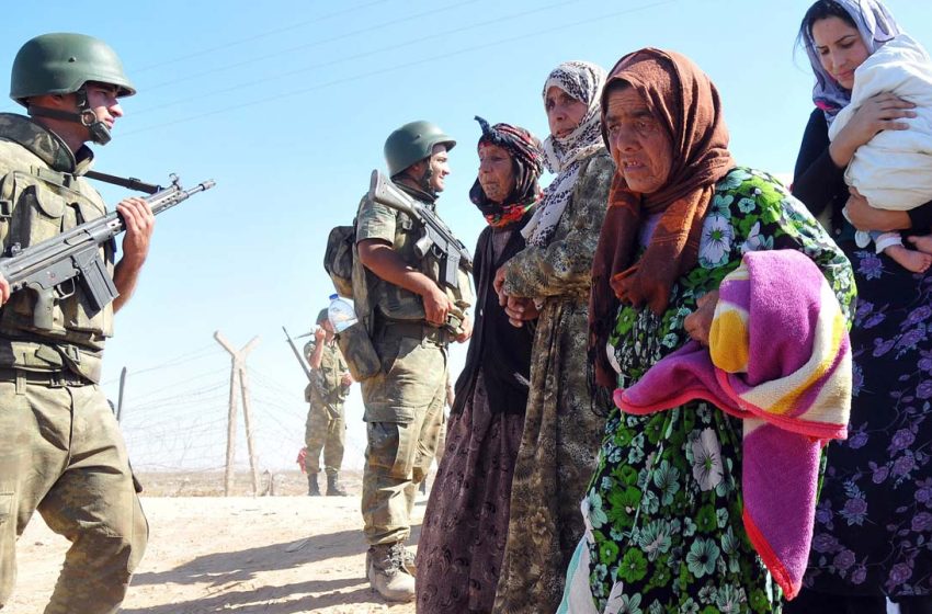  Turkey arrests 34 people including women on Syrian border