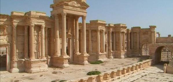  ISIS blows up Ancient Arch of Triumph in Palmyra in Syria, says Syrian official