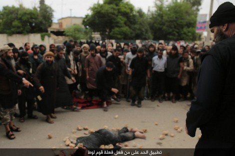  ISIS executes 4 for homosexuality and sodomy in Mosul