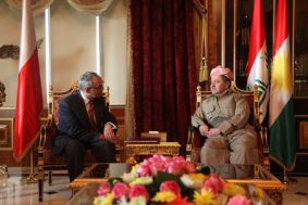  Barzani, Polish Ambassador stress political stability to start rebuilding process