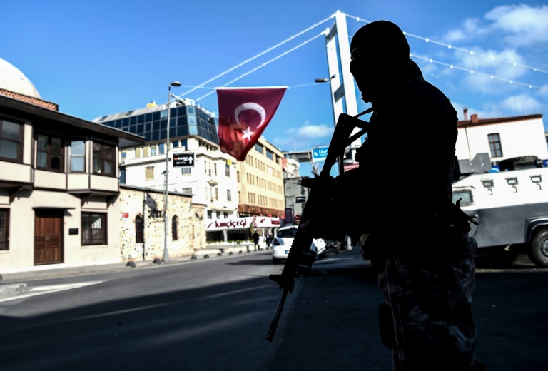  Turkey detains some 400 Islamic State suspects in biggest roundup