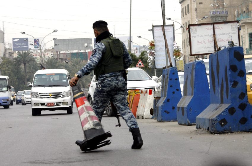  Soldier killed, 2 wounded in roadside bomb blast in western Baghdad