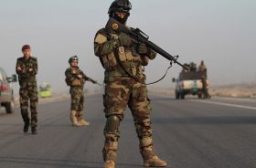  Two Iraqi soldiers killed in IS ambush, 15 militants killed in Anbar
