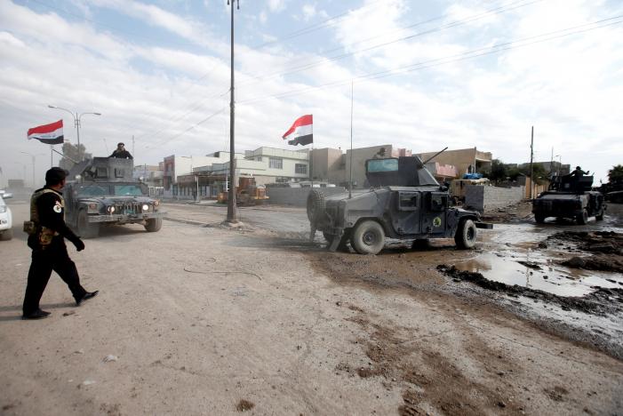  Iraqi forces reach east bank of Tigris in Mosul: Iraqi officer