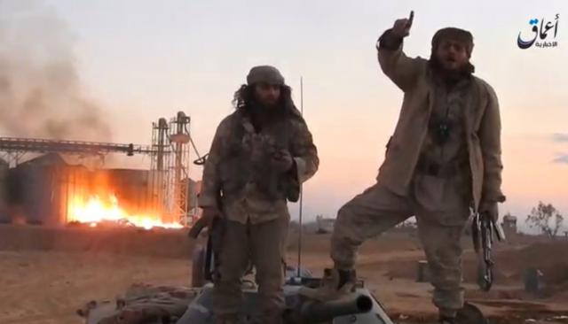  Exclusive: Syrian rebels get proposal to quit Aleppo, jihadists retake Palmyra