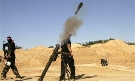  Two Palestinians wounded as mortar missile shot in Iraq’s Diyala