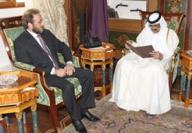  Qatari Amir receives Talabani’s invitation to attend Summit