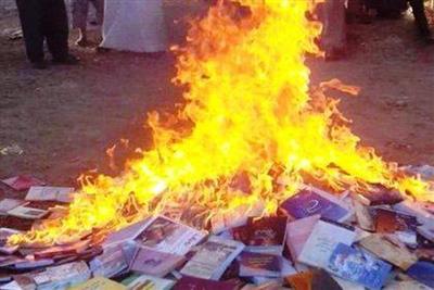  ISIS burns non-religious books in Mosul, says Kurdish official