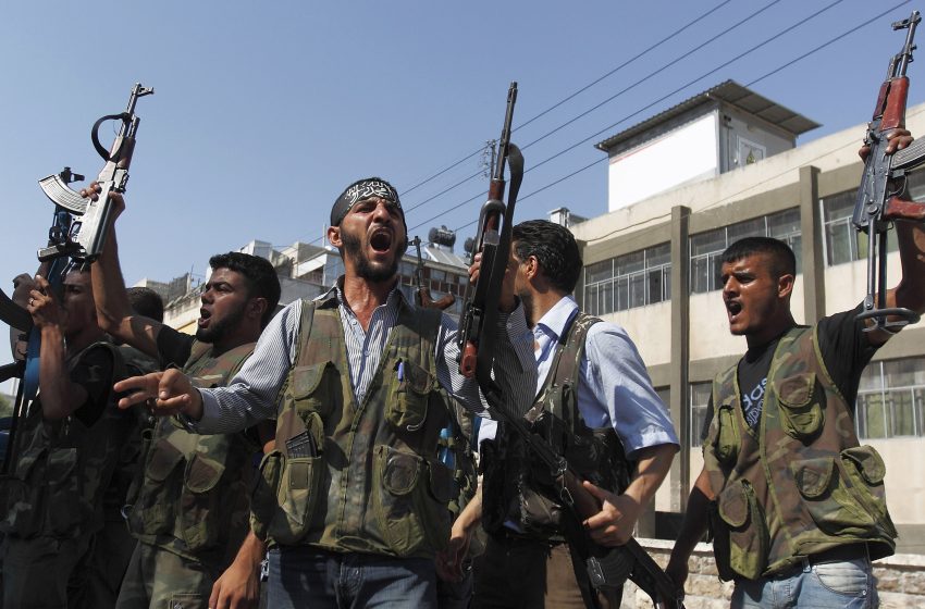  Turkey, Syrian rebels attack U.S.-allied militia : militia official