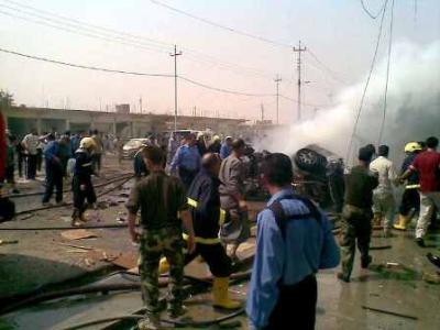  1 civilian killed and 5 others wounded in car bombing in central Baghdad