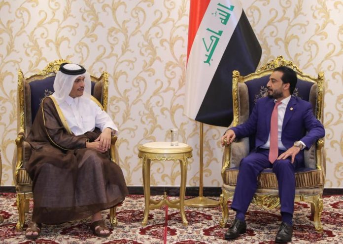  Iraq, Qatar discuss investments plan, reconstruction efforts