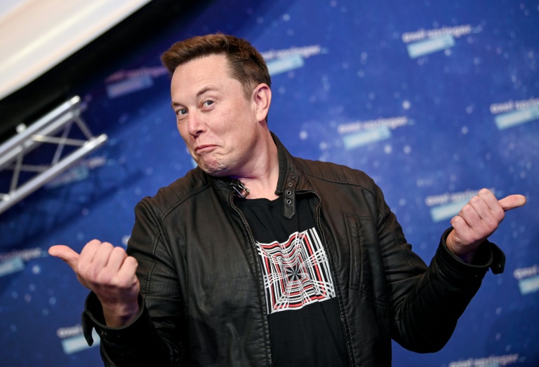  Musk offloads $4 bn in Tesla shares after Twitter deal