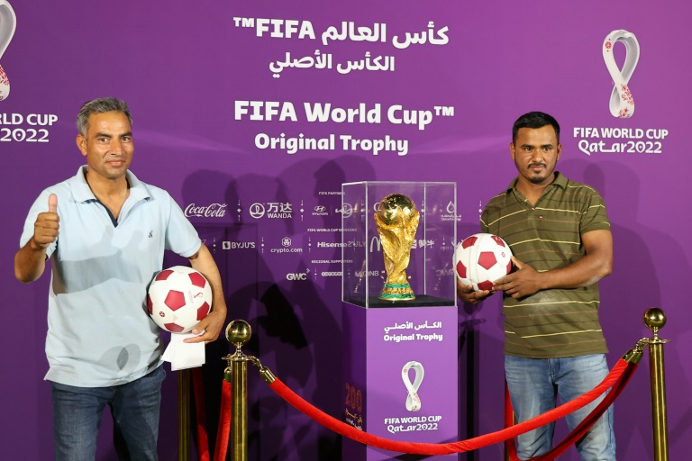  Qatar’s migrant army queues for glimpse of World Cup