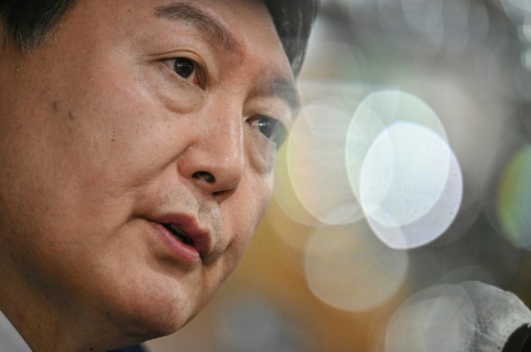  South Korea to swear in conservative new president