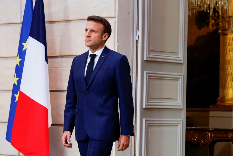  Macron starts second term with challenges mounting
