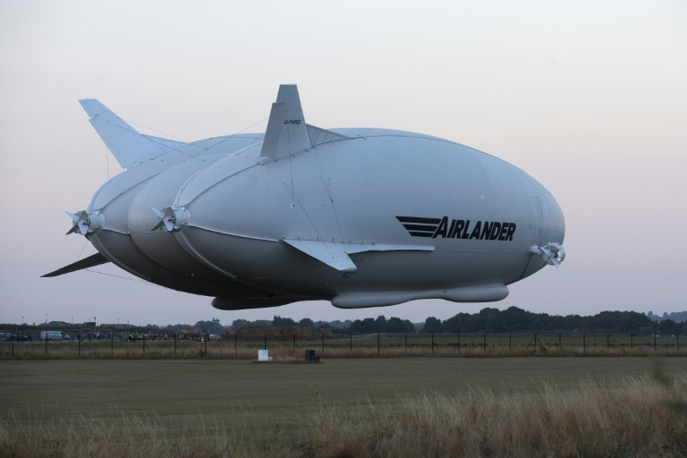  Spanish airline to fly UK-made helium airships