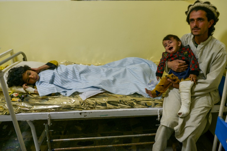  At least 1,000 killed in Afghan quake, with fear toll will rise