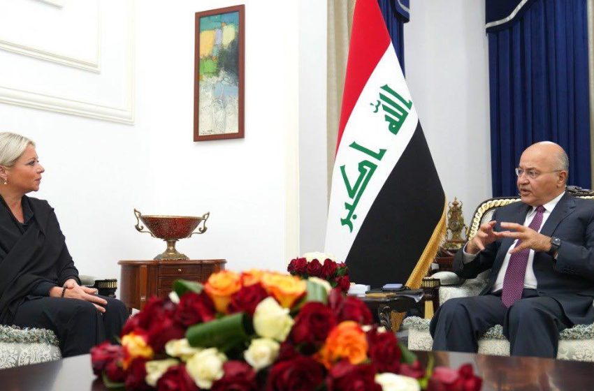  Iraq President discusses political, security issues with UN Special Representative
