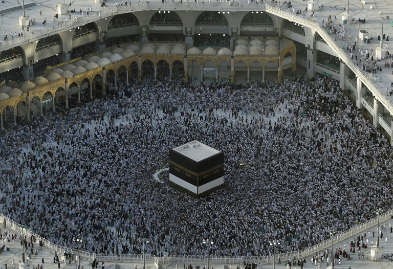  Saudi Arabia to scale down annual hajj pilgrimage