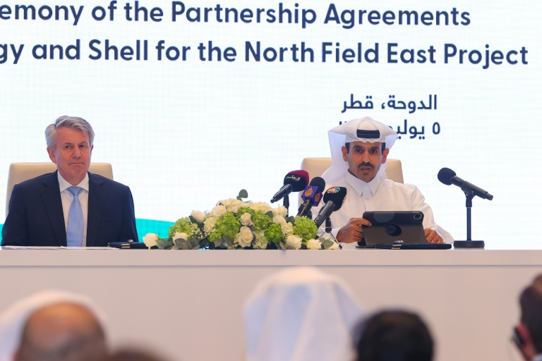  Shell joins Qatar’s giant gas project