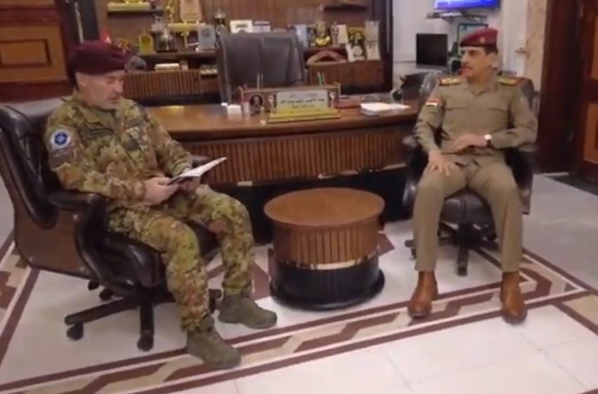  Iraqi army discusses cooperation with NATO mission