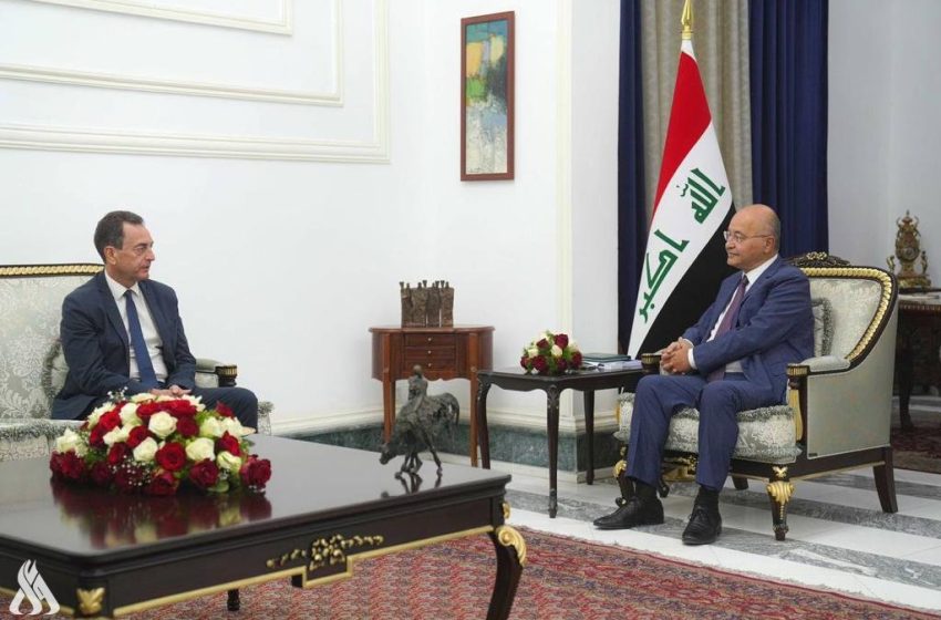  Iraqi President discusses strengthening relations with France