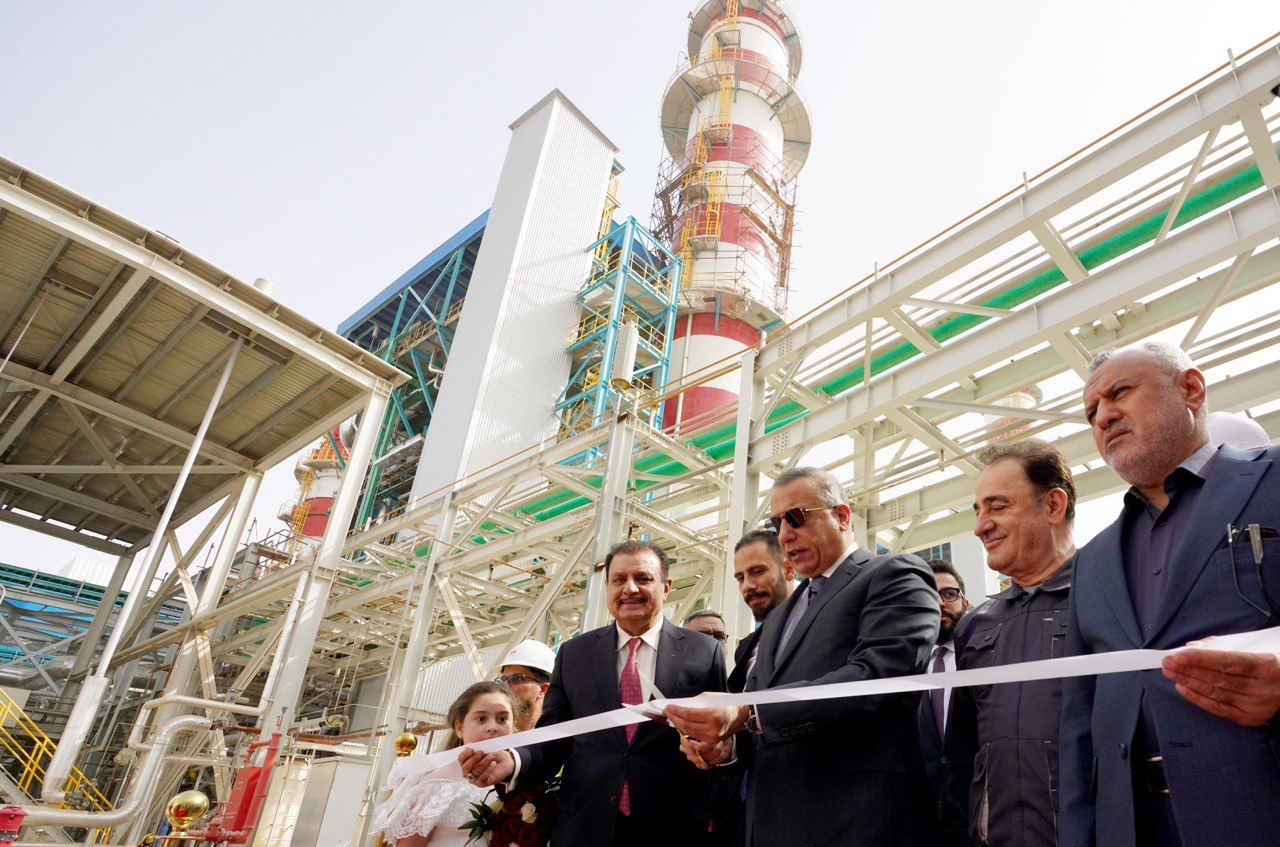 This image has an empty alt attribute; its file name is The-Iraqi-Prime-Minister-Mustafa-Al-Kadhimi-and-other-officials-during-the-inauguration-of-Maysan-power-plant.-Photo-The-Prime-Minister-Office.jpeg