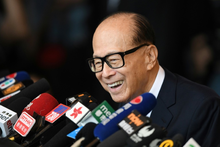  Hong Kong billionaire Li Ka-shing’s firm to sell stake in fintech upstart