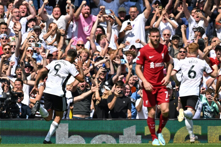  Liverpool stumble, Spurs shine on Premier League’s opening weekend