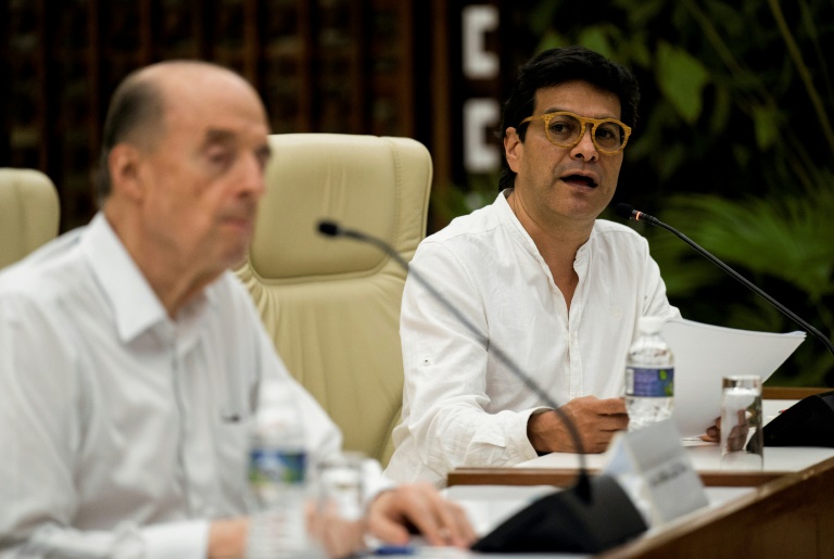  Colombia to restart peace talks with ELN rebels