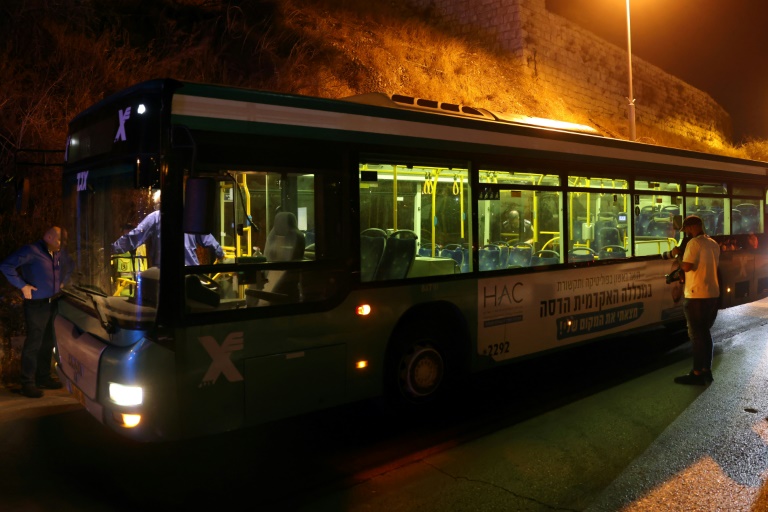  Seven hurt, two seriously, in ‘terror attack’ on Jerusalem bus