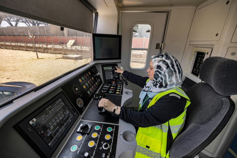  Cairo metro employs Egypt’s first women train drivers