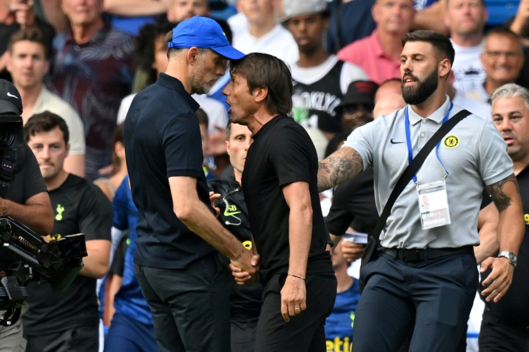  Chelsea’s Tuchel charged over ref comments after Battle of the Bridge