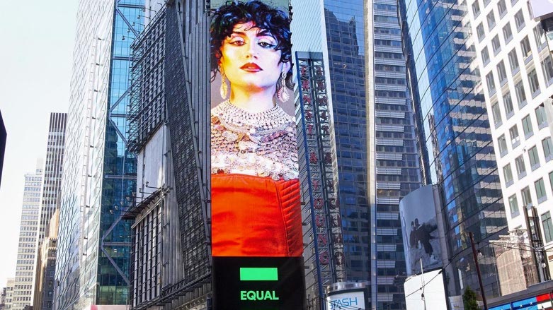  Kurdish singer Naaz makes it to New York Times Square