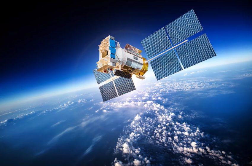  Communications Ministry to launch Iraqi satellite